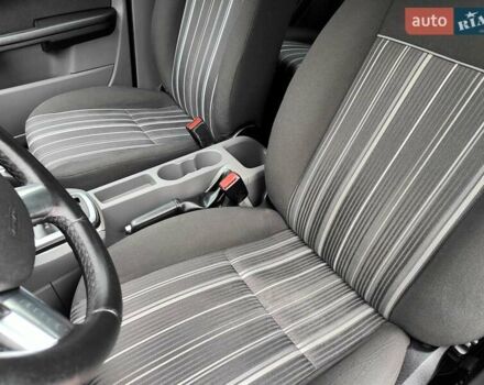 Серый Форд Фокус, объемом двигателя 1.6 л и пробегом 188 тыс. км за 4990 $, фото 38 на Automoto.ua