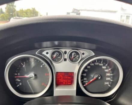 Серый Форд Фокус, объемом двигателя 1.56 л и пробегом 247 тыс. км за 4900 $, фото 7 на Automoto.ua