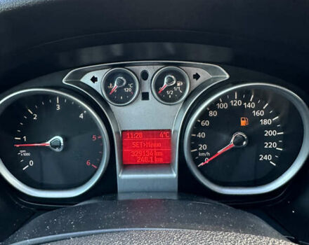 Сірий Форд Фокус, об'ємом двигуна 1.56 л та пробігом 330 тис. км за 3700 $, фото 13 на Automoto.ua