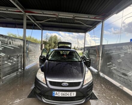 Серый Форд Фокус, объемом двигателя 1.56 л и пробегом 247 тыс. км за 4900 $, фото 2 на Automoto.ua