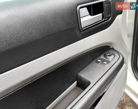 Серый Форд Фокус, объемом двигателя 1.6 л и пробегом 188 тыс. км за 4990 $, фото 33 на Automoto.ua