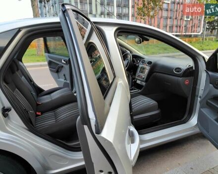 Форд Фокус 2008 в Киеве на Automoto.ua Серый Форд Фокус, объемом двигателя 1.6 л и пробегом 188 тыс. км за 5490 $, фото 26 на Automoto.ua