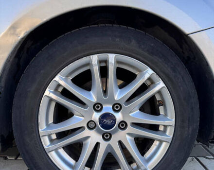 Серый Форд Фокус, объемом двигателя 1.6 л и пробегом 240 тыс. км за 5000 $, фото 13 на Automoto.ua