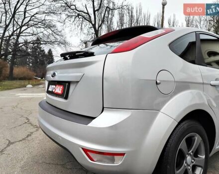 Серый Форд Фокус, объемом двигателя 1.6 л и пробегом 188 тыс. км за 4990 $, фото 18 на Automoto.ua