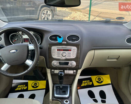 Серый Форд Фокус, объемом двигателя 1.6 л и пробегом 161 тыс. км за 6999 $, фото 9 на Automoto.ua