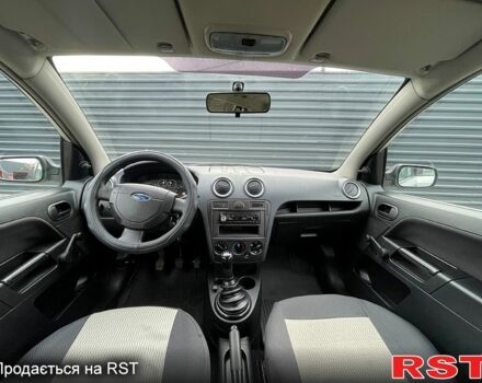 Серый Форд Фокус, объемом двигателя 1.4 л и пробегом 133 тыс. км за 3700 $, фото 10 на Automoto.ua