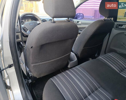 Форд Фокус 2008 в Сквира на Automoto.ua Серый Форд Фокус, объемом двигателя 1.6 л и пробегом 273 тыс. км за 4200 $, фото 9 на Automoto.ua
