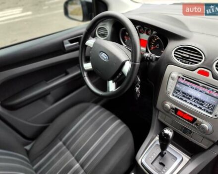 Серый Форд Фокус, объемом двигателя 1.6 л и пробегом 188 тыс. км за 4990 $, фото 50 на Automoto.ua