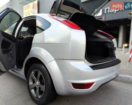 Форд Фокус 2008 в Киеве на Automoto.ua Серый Форд Фокус, объемом двигателя 1.6 л и пробегом 188 тыс. км за 5490 $, фото 13 на Automoto.ua