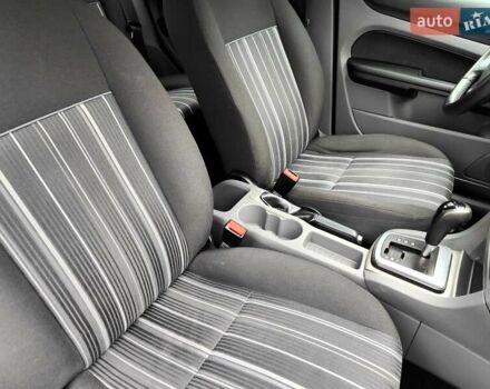 Серый Форд Фокус, объемом двигателя 1.6 л и пробегом 188 тыс. км за 4990 $, фото 52 на Automoto.ua