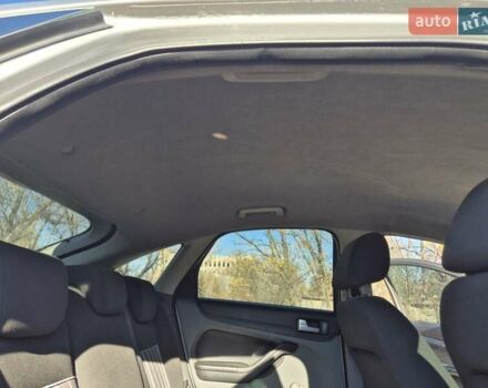 Серый Форд Фокус, объемом двигателя 1.6 л и пробегом 236 тыс. км за 3499 $, фото 2 на Automoto.ua