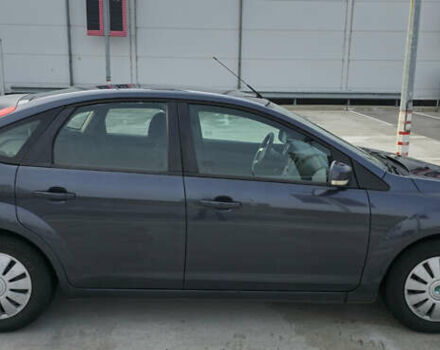 Форд Фокус 2008 у Києві на Automoto.ua Сірий Форд Фокус, об'ємом двигуна 1.6 л та пробігом 255 тис. км за 4900 $, фото 4 на Automoto.ua