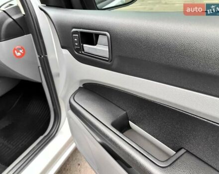 Серый Форд Фокус, объемом двигателя 1.6 л и пробегом 188 тыс. км за 4990 $, фото 47 на Automoto.ua