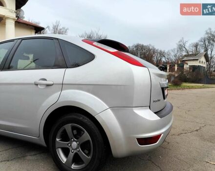 Серый Форд Фокус, объемом двигателя 1.6 л и пробегом 188 тыс. км за 4990 $, фото 13 на Automoto.ua