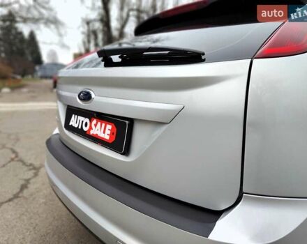 Серый Форд Фокус, объемом двигателя 1.6 л и пробегом 188 тыс. км за 4990 $, фото 15 на Automoto.ua