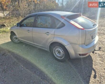 Серый Форд Фокус, объемом двигателя 1.6 л и пробегом 236 тыс. км за 3499 $, фото 1 на Automoto.ua