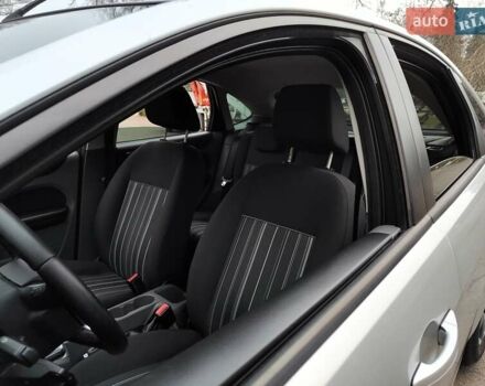 Серый Форд Фокус, объемом двигателя 1.6 л и пробегом 188 тыс. км за 4990 $, фото 4 на Automoto.ua