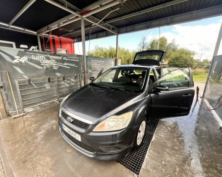 Серый Форд Фокус, объемом двигателя 1.56 л и пробегом 247 тыс. км за 4900 $, фото 3 на Automoto.ua