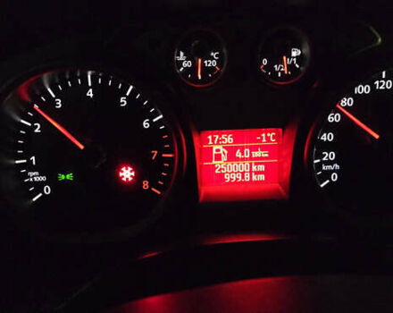 Форд Фокус 2008 у Києві на Automoto.ua Сірий Форд Фокус, об'ємом двигуна 1.6 л та пробігом 255 тис. км за 4900 $, фото 23 на Automoto.ua