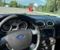 Серый Форд Фокус, объемом двигателя 1.6 л и пробегом 260 тыс. км за 5200 $, фото 5 на Automoto.ua