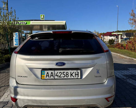 Серый Форд Фокус, объемом двигателя 1.6 л и пробегом 240 тыс. км за 5000 $, фото 5 на Automoto.ua