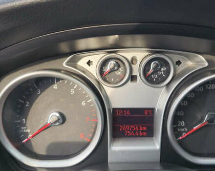 Форд Фокус 2008 у Києві на Automoto.ua Сірий Форд Фокус, об'ємом двигуна 1.6 л та пробігом 255 тис. км за 4900 $, фото 27 на Automoto.ua