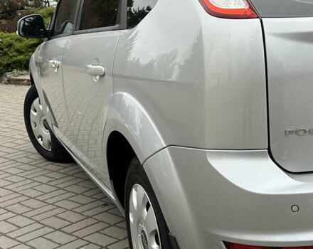 Сірий Форд Фокус, об'ємом двигуна 1.6 л та пробігом 188 тис. км за 5555 $, фото 27 на Automoto.ua