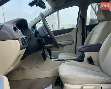 Серый Форд Фокус, объемом двигателя 1.6 л и пробегом 161 тыс. км за 6999 $, фото 8 на Automoto.ua