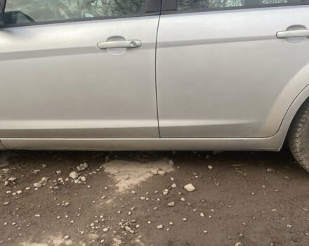 Серый Форд Фокус, объемом двигателя 1.6 л и пробегом 260 тыс. км за 4200 $, фото 18 на Automoto.ua