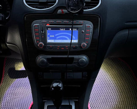 Серый Форд Фокус, объемом двигателя 1.6 л и пробегом 240 тыс. км за 5000 $, фото 29 на Automoto.ua