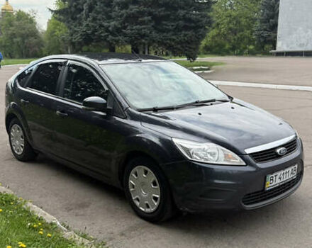 Серый Форд Фокус, объемом двигателя 1.6 л и пробегом 172 тыс. км за 5400 $, фото 2 на Automoto.ua