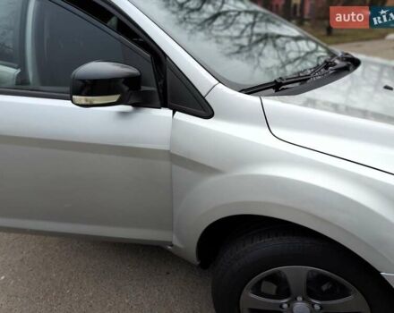 Серый Форд Фокус, объемом двигателя 1.6 л и пробегом 188 тыс. км за 4990 $, фото 31 на Automoto.ua