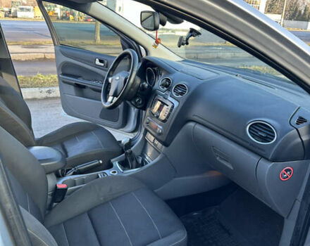 Сірий Форд Фокус, об'ємом двигуна 1.56 л та пробігом 330 тис. км за 3700 $, фото 8 на Automoto.ua