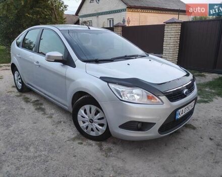 Сірий Форд Фокус, об'ємом двигуна 1.6 л та пробігом 332 тис. км за 5000 $, фото 2 на Automoto.ua