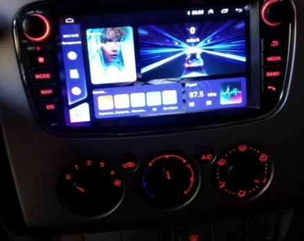 Серый Форд Фокус, объемом двигателя 1.6 л и пробегом 234 тыс. км за 4900 $, фото 7 на Automoto.ua