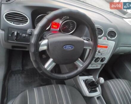 Сірий Форд Фокус, об'ємом двигуна 1.6 л та пробігом 332 тис. км за 5000 $, фото 10 на Automoto.ua