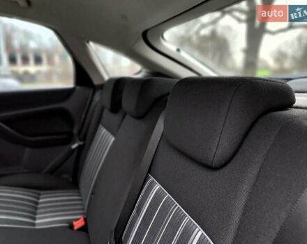 Серый Форд Фокус, объемом двигателя 1.6 л и пробегом 188 тыс. км за 4990 $, фото 45 на Automoto.ua