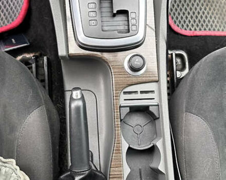 Серый Форд Фокус, объемом двигателя 1.6 л и пробегом 240 тыс. км за 5000 $, фото 24 на Automoto.ua