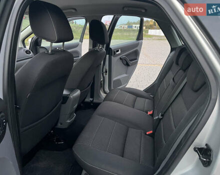 Форд Фокус 2009 у Стрые на Automoto.ua Сірий Форд Фокус, об'ємом двигуна 1.6 л та пробігом 221 тис. км за 5750 $, фото 30 на Automoto.ua