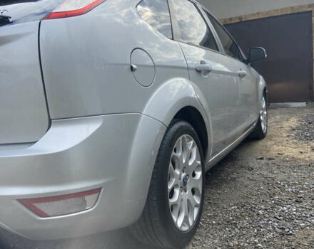 Серый Форд Фокус, объемом двигателя 1.6 л и пробегом 260 тыс. км за 5400 $, фото 4 на Automoto.ua