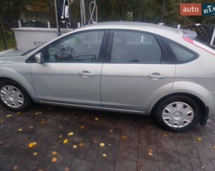 Серый Форд Фокус, объемом двигателя 1.39 л и пробегом 235 тыс. км за 4300 $, фото 2 на Automoto.ua