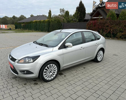 Форд Фокус 2009 у Стрые на Automoto.ua Сірий Форд Фокус, об'ємом двигуна 1.6 л та пробігом 221 тис. км за 5750 $, фото 43 на Automoto.ua