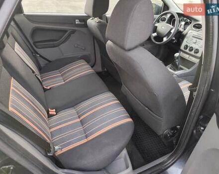 Форд Фокус 2009 у Ковель на Automoto.ua Сірий Форд Фокус, об'ємом двигуна 1.6 л та пробігом 227 тис. км за 4750 $, фото 18 на Automoto.ua