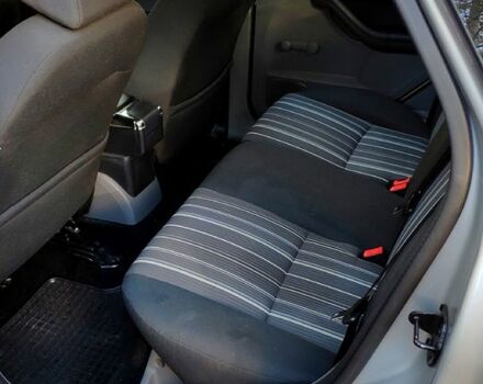 Форд Фокус 2009 в Харькове на Automoto.ua Серый Форд Фокус, объемом двигателя 1.6 л и пробегом 197 тыс. км за 6700 $, фото 11 на Automoto.ua