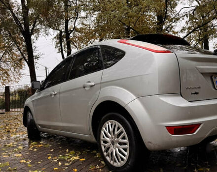 Серый Форд Фокус, объемом двигателя 1.6 л и пробегом 307 тыс. км за 4350 $, фото 12 на Automoto.ua