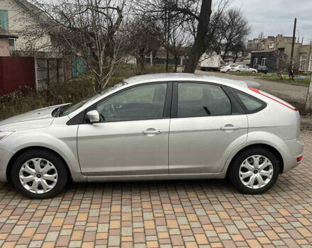 Серый Форд Фокус, объемом двигателя 1.6 л и пробегом 237 тыс. км за 6000 $, фото 2 на Automoto.ua