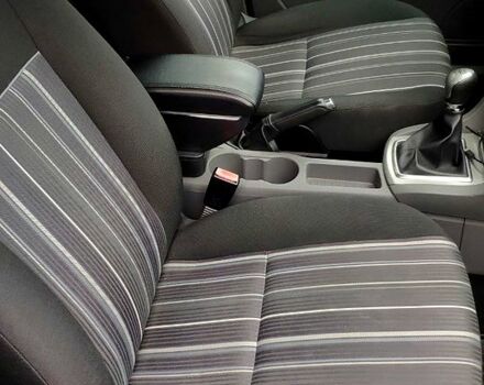 Форд Фокус 2009 в Харькове на Automoto.ua Серый Форд Фокус, объемом двигателя 1.6 л и пробегом 197 тыс. км за 6700 $, фото 8 на Automoto.ua