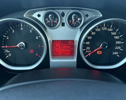 Сірий Форд Фокус, об'ємом двигуна 1.6 л та пробігом 244 тис. км за 5300 $, фото 28 на Automoto.ua