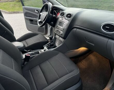 Сірий Форд Фокус, об'ємом двигуна 1.6 л та пробігом 221 тис. км за 5750 $, фото 14 на Automoto.ua