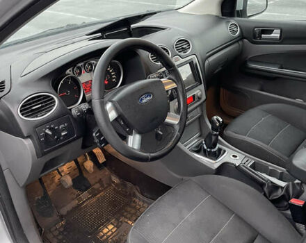 Сірий Форд Фокус, об'ємом двигуна 1.8 л та пробігом 294 тис. км за 5400 $, фото 11 на Automoto.ua